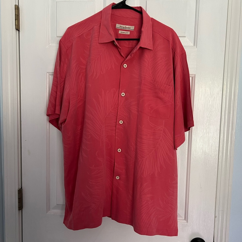 Tommy Bahama silk Hawaiian shirt XL